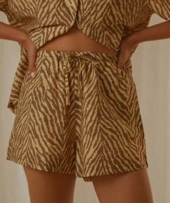 Charlie Holiday - Payne Short - Zebra -Outerwear Shop f2248894d53546fda249b695d7ef510d 1024x1024