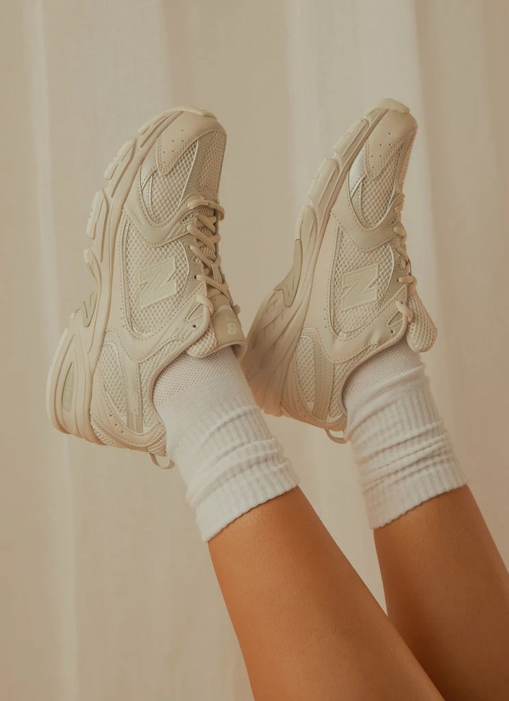 New Balance - 530 Sneaker - Moonbeam 4 New Balance - 530 Sneaker - Moonbeam - Image 3