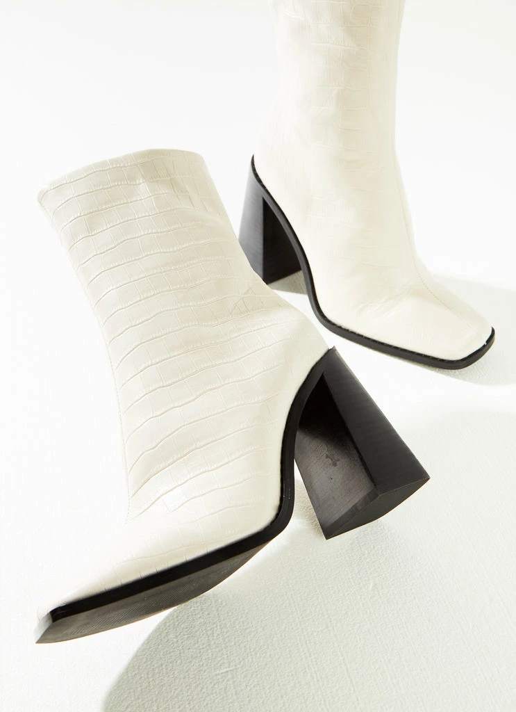 Siren Footwear - Belmar Boot - Cream Croc 6 Siren Footwear - Belmar Boot - Cream Croc - Image 4